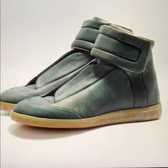 Maison Martin Margiela Other - Authentic Margiela green Sneakers High too sz 42